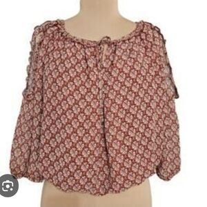 MAX STUDIO size Large‎ Clover Print Cold Shoulder 3/4 Sleeve Elastic Hem Blouse